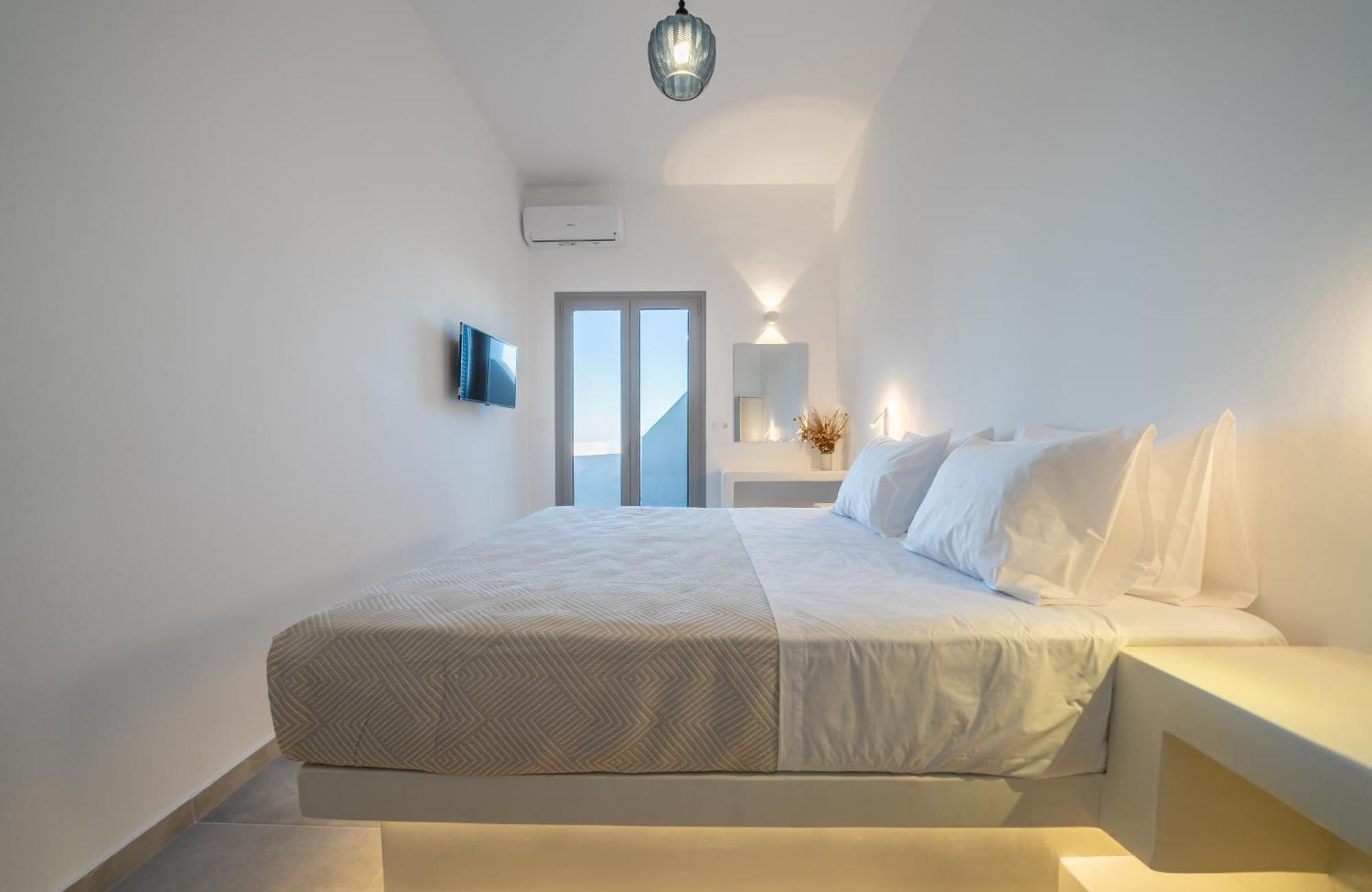 Alaya Suites 피르고스 외부 사진